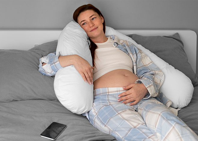 Expert Tips on Choosing the Best Pregnancy Pillow for You