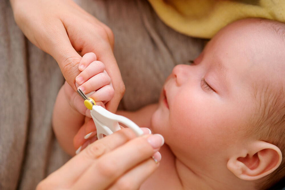 Trimming Your Tiny Trendsetter’s Nails: A Guide for New Moms