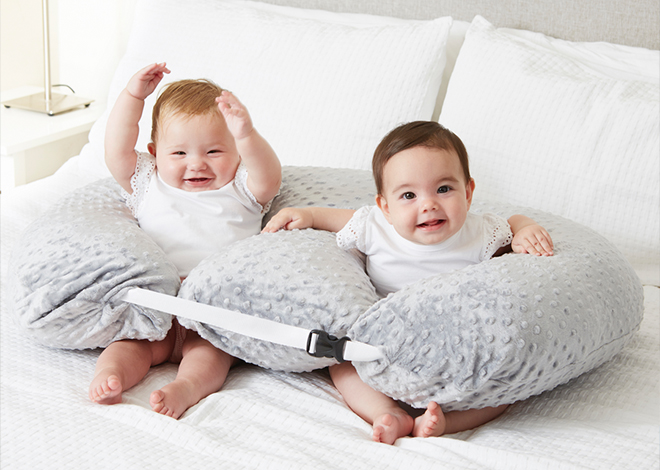 Best Nursing Pillow for Twins