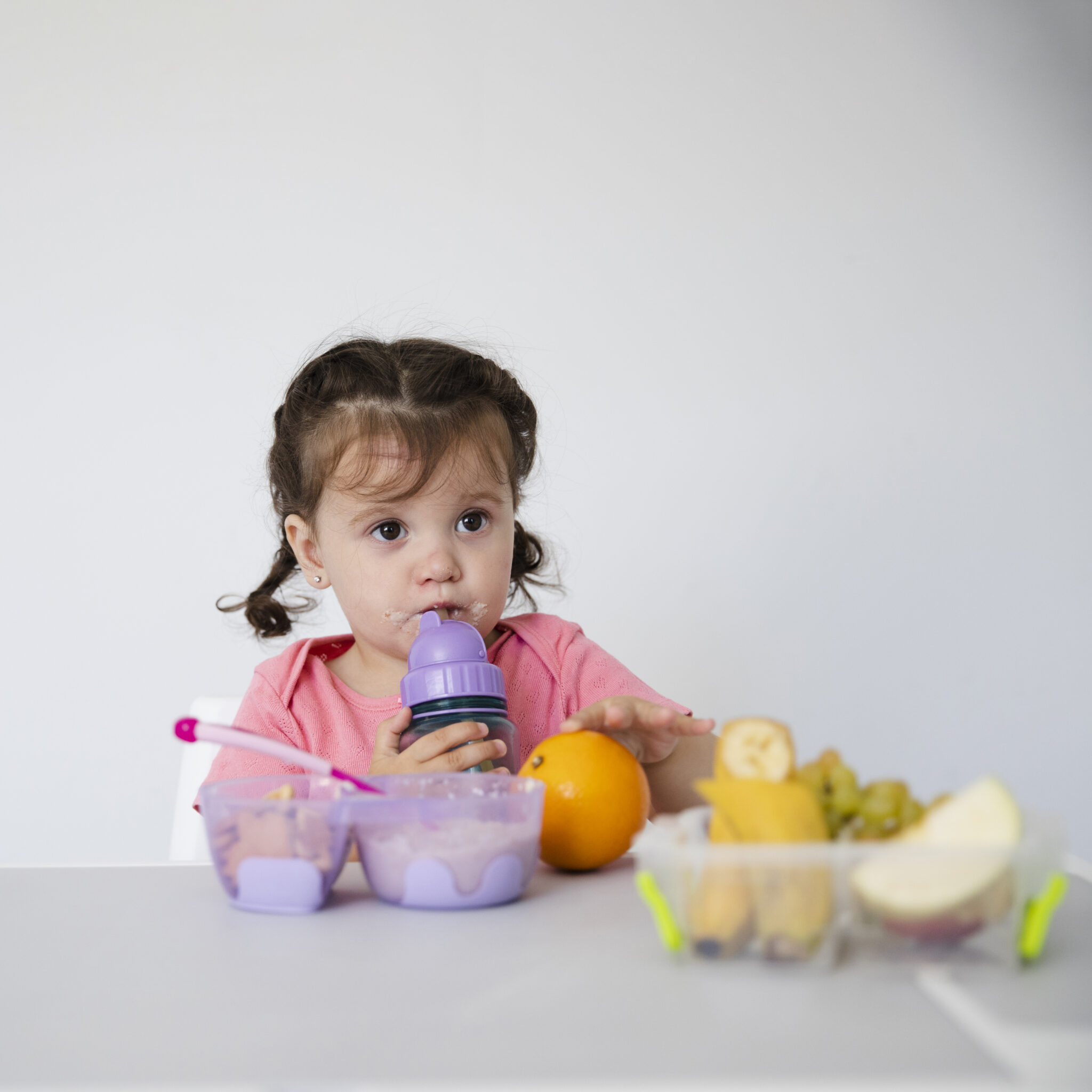 Starting Solid foods: A Guide for New Moms