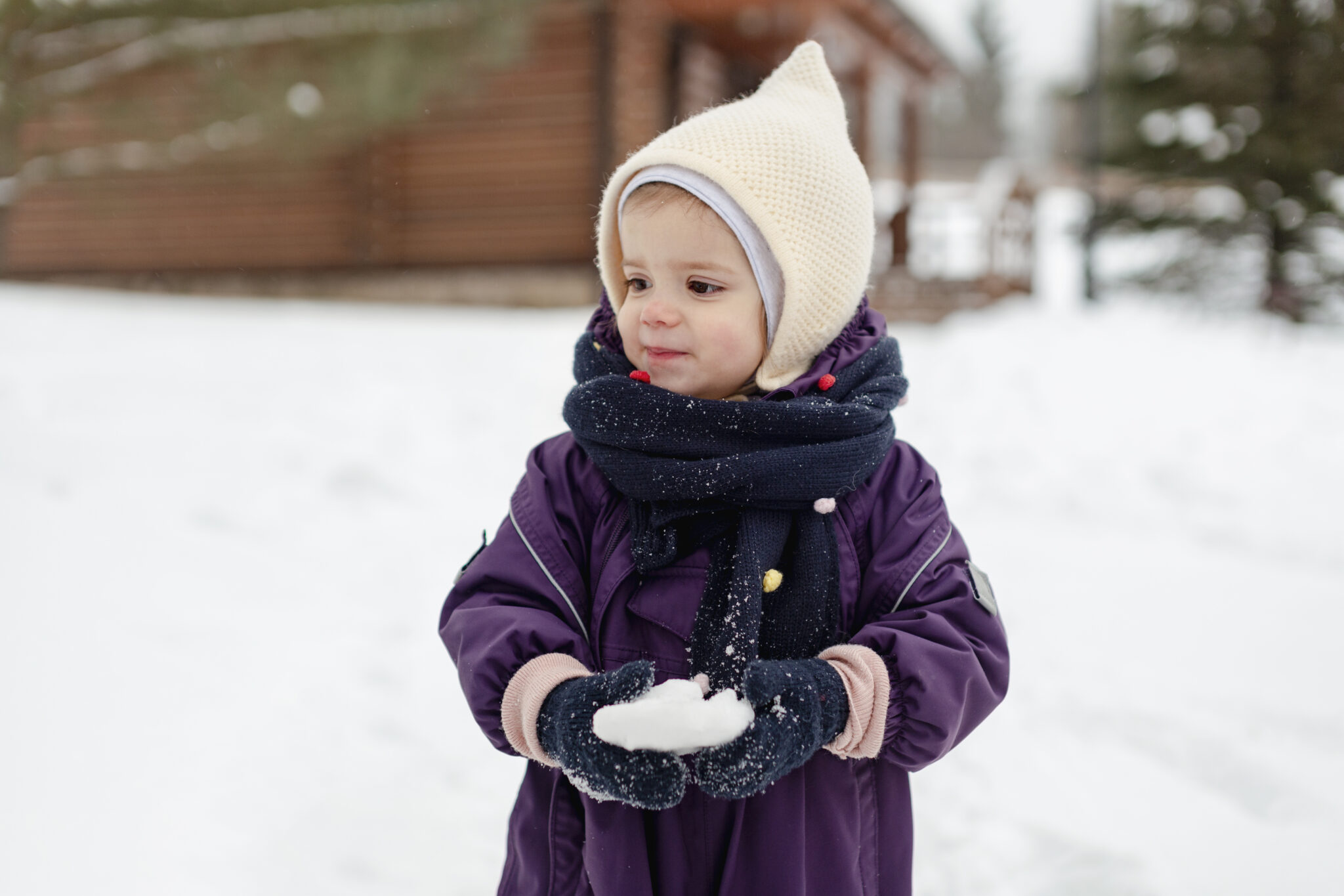 Keeping Your Little One Cozy: How to Dress Your Baby for Winter